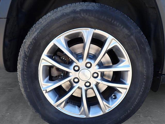 used 2019 Jeep Cherokee car, priced at $13,500