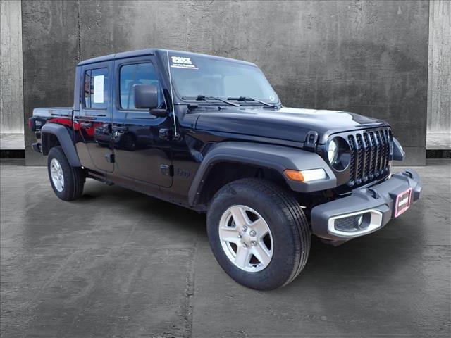 used 2023 Jeep Gladiator car, priced at $28,500