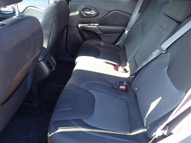 used 2019 Jeep Cherokee car, priced at $10,861