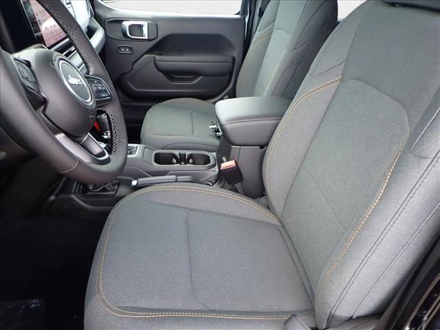 new 2025 Jeep Gladiator car, priced at $48,079