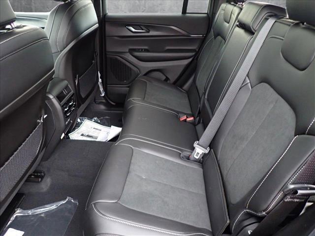 new 2025 Jeep Grand Cherokee car, priced at $51,044