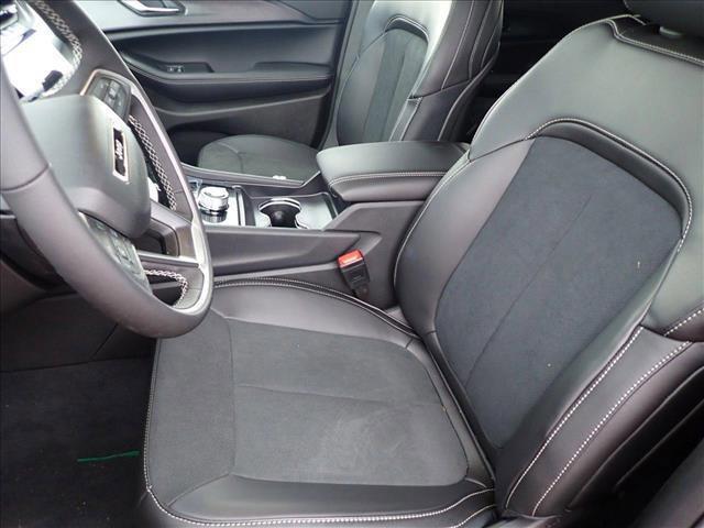 new 2025 Jeep Grand Cherokee car, priced at $51,044