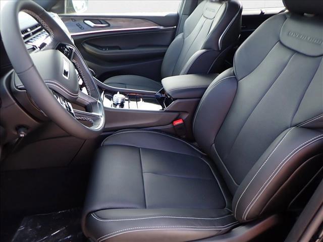 new 2025 Jeep Grand Cherokee L car, priced at $63,664