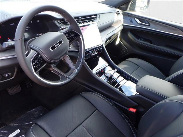 new 2025 Jeep Grand Cherokee L car, priced at $63,664