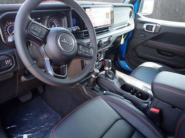 new 2025 Jeep Gladiator car, priced at $63,384