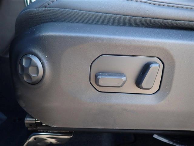 new 2025 Jeep Gladiator car, priced at $63,384