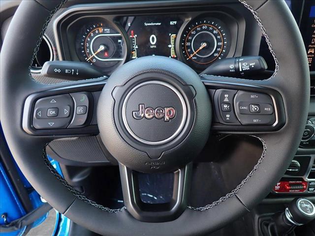 new 2025 Jeep Gladiator car, priced at $63,384