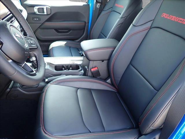 new 2025 Jeep Gladiator car, priced at $63,384
