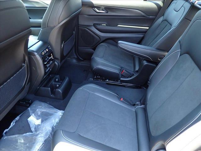new 2025 Jeep Grand Cherokee L car, priced at $51,169