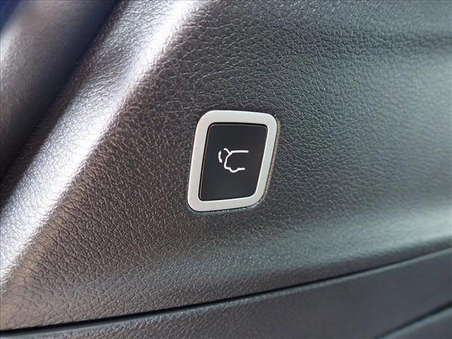 new 2025 Chrysler Pacifica car, priced at $41,384