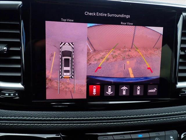 new 2025 Chrysler Pacifica car, priced at $41,384