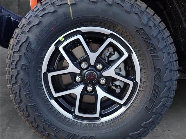 new 2025 Jeep Gladiator car, priced at $58,974