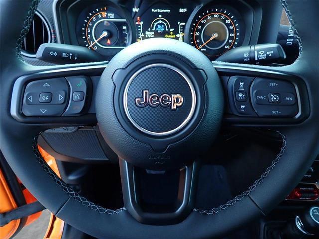 new 2025 Jeep Gladiator car, priced at $58,974