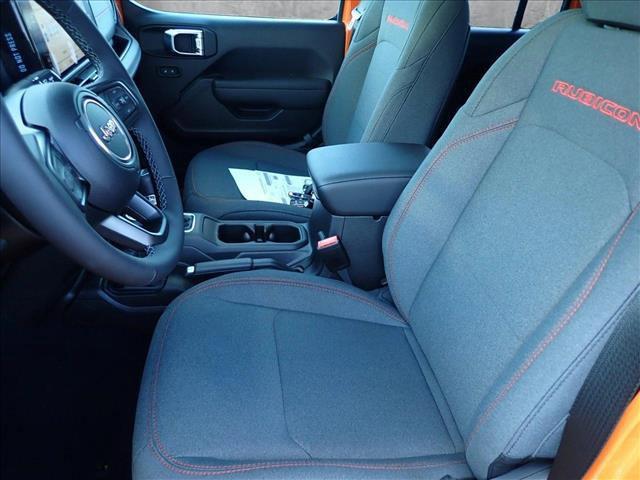 new 2025 Jeep Gladiator car, priced at $58,974