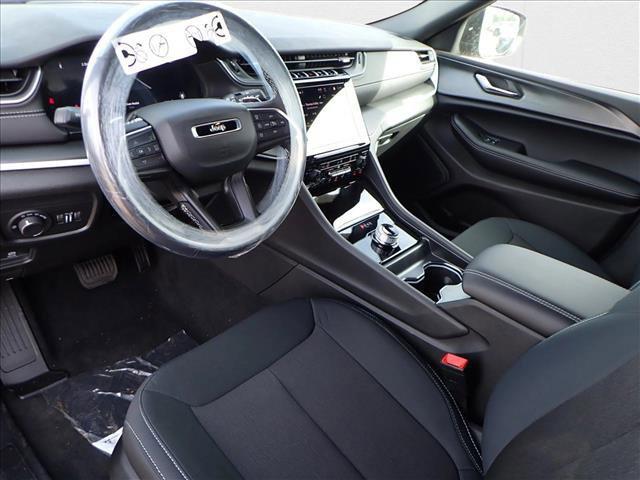 new 2025 Jeep Grand Cherokee car, priced at $42,719