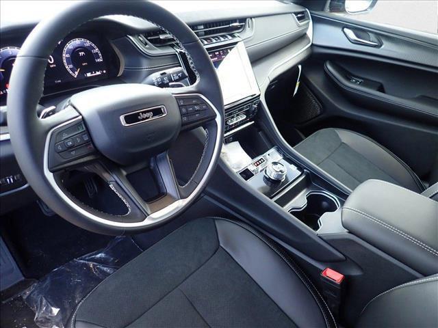 new 2025 Jeep Grand Cherokee L car, priced at $47,824