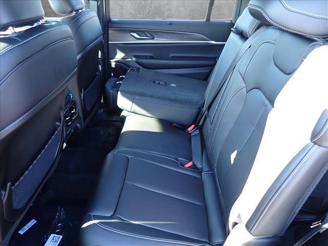 new 2025 Jeep Grand Cherokee L car, priced at $60,304