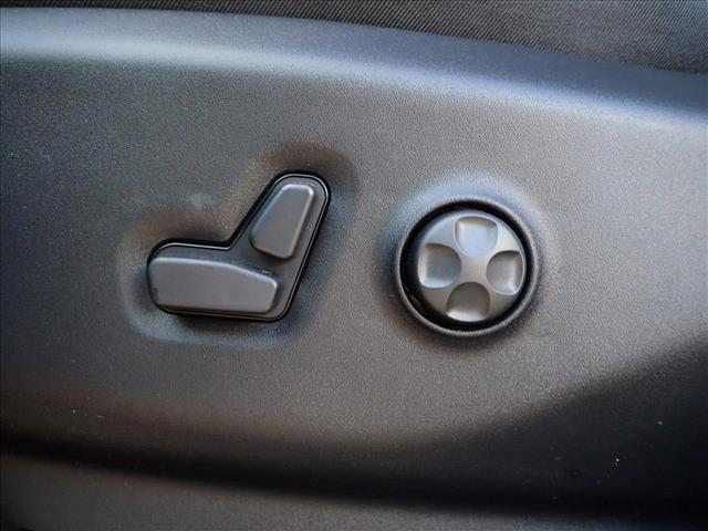 new 2025 Chrysler Pacifica car, priced at $50,297