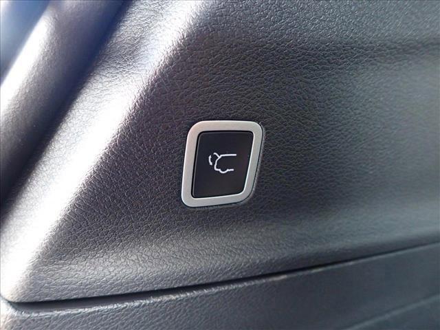 new 2025 Chrysler Pacifica car, priced at $50,297