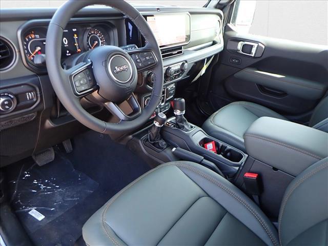 new 2025 Jeep Gladiator car, priced at $58,914