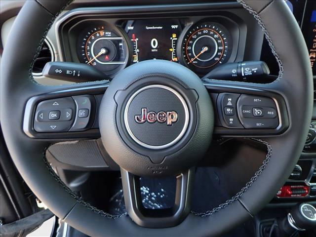 new 2025 Jeep Gladiator car, priced at $58,914