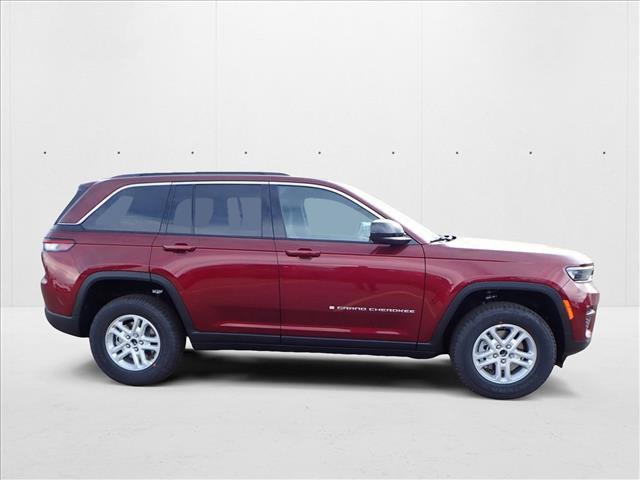 new 2025 Jeep Grand Cherokee car, priced at $41,969