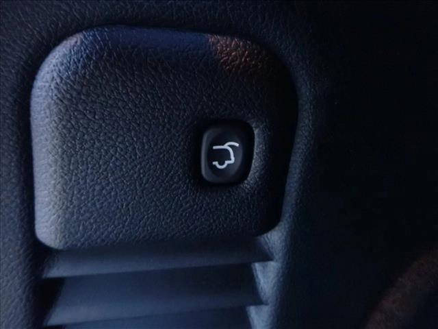 used 2015 Jeep Grand Cherokee car, priced at $12,998