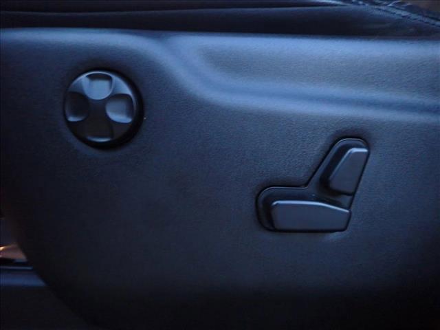 used 2015 Jeep Grand Cherokee car, priced at $12,998