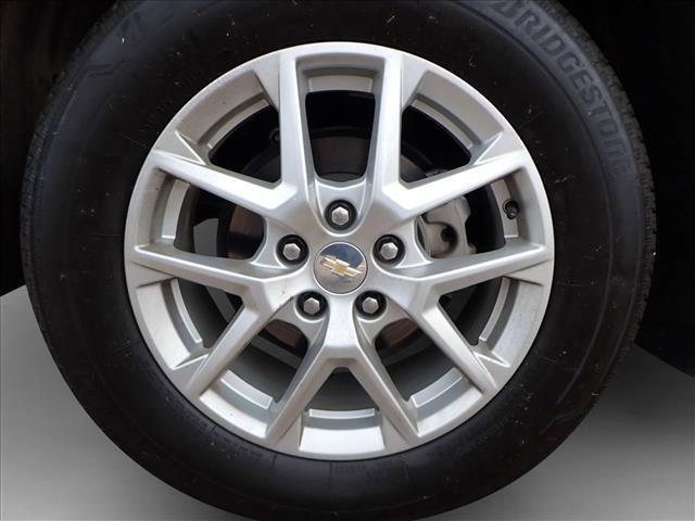 used 2023 Chevrolet Equinox car, priced at $21,750