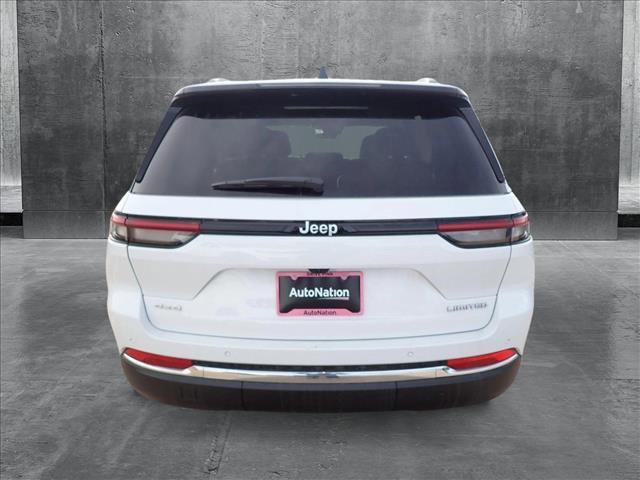 new 2025 Jeep Grand Cherokee car, priced at $48,252