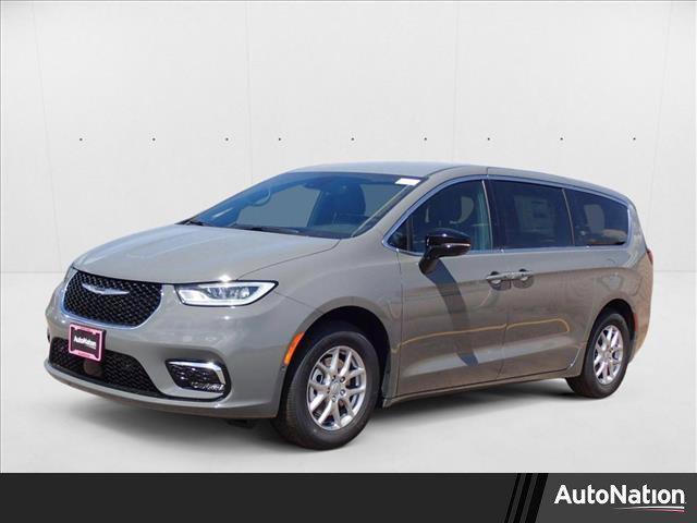 new 2025 Chrysler Pacifica car, priced at $43,519