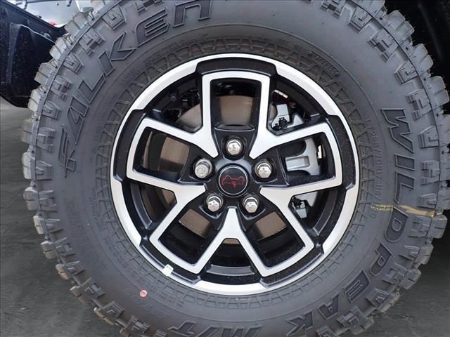 new 2025 Jeep Gladiator car, priced at $59,074