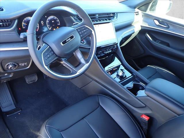 new 2025 Jeep Grand Cherokee car, priced at $52,284
