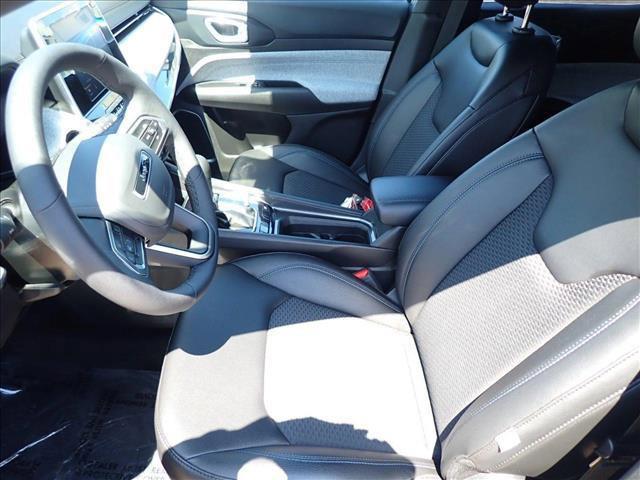 used 2025 Jeep Compass car, priced at $28,080