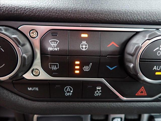 new 2025 Jeep Gladiator car, priced at $49,619