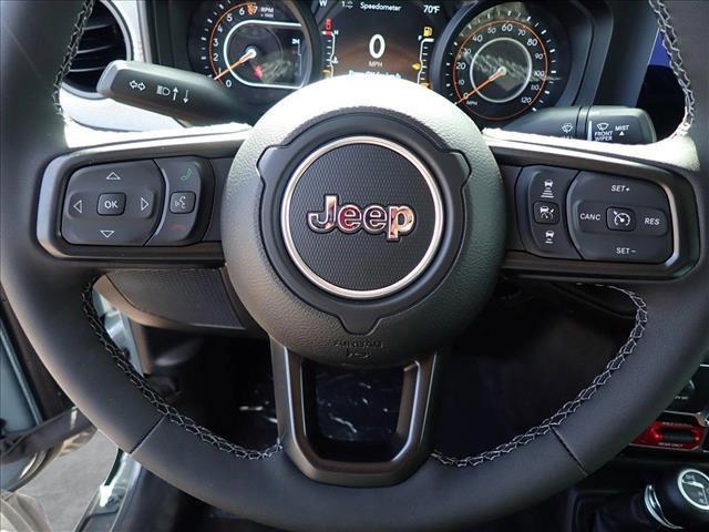 new 2025 Jeep Gladiator car, priced at $56,089