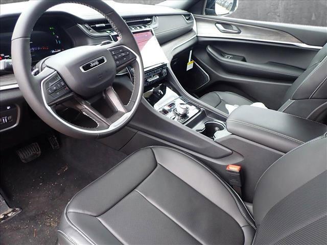 new 2025 Jeep Grand Cherokee 4xe car, priced at $62,074