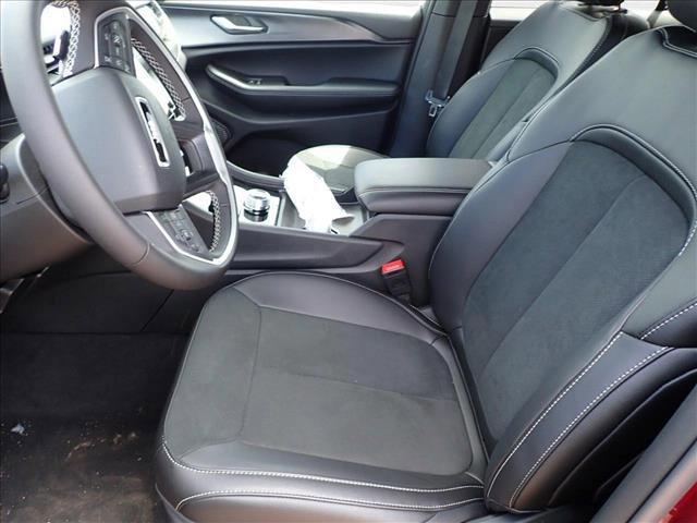 new 2025 Jeep Grand Cherokee car, priced at $46,547