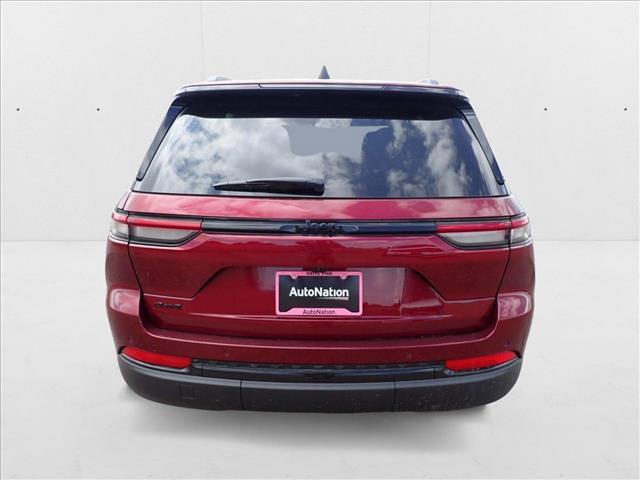 new 2025 Jeep Grand Cherokee car, priced at $46,547