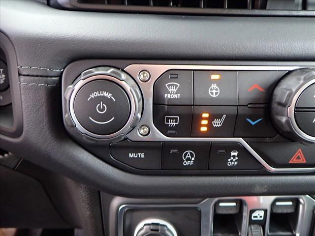 new 2025 Jeep Wrangler car, priced at $73,049
