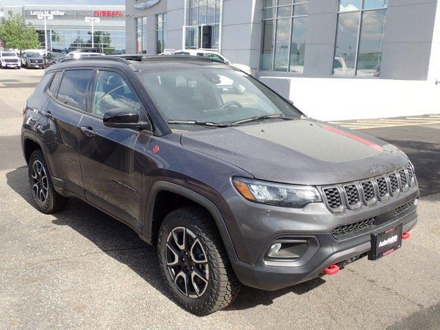new 2024 Jeep Compass car, priced at $38,085
