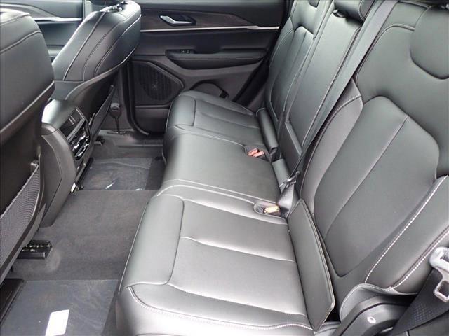 new 2025 Jeep Grand Cherokee car, priced at $53,334