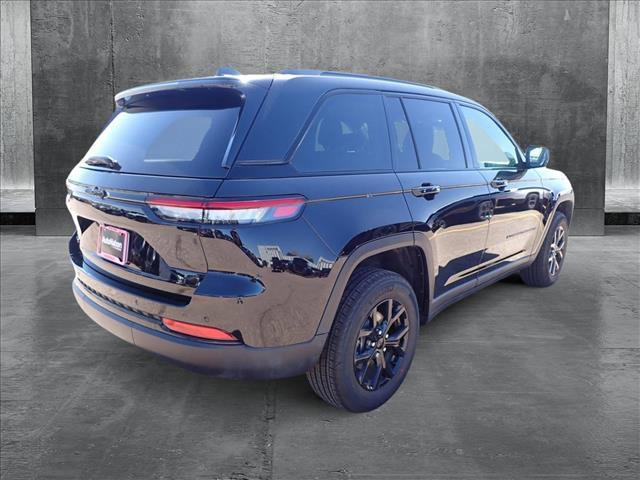 new 2025 Jeep Grand Cherokee car, priced at $43,682