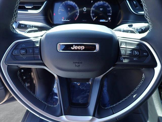 new 2025 Jeep Grand Cherokee car, priced at $43,682