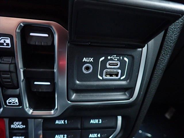 new 2025 Jeep Gladiator car, priced at $57,179