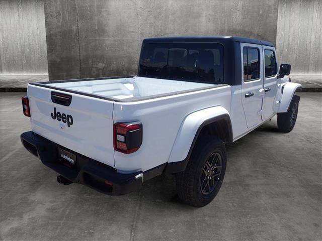 new 2024 Jeep Gladiator car, priced at $39,542