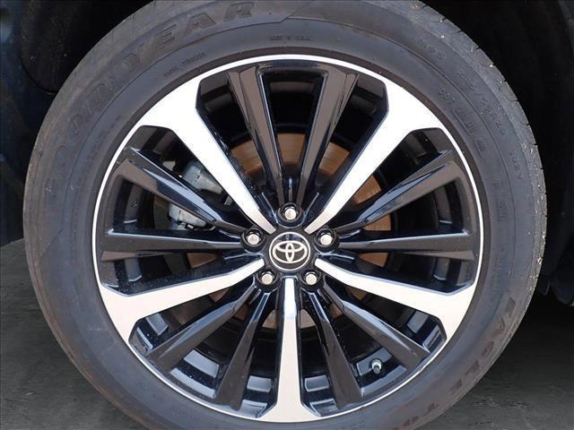 used 2022 Toyota Highlander car, priced at $36,580