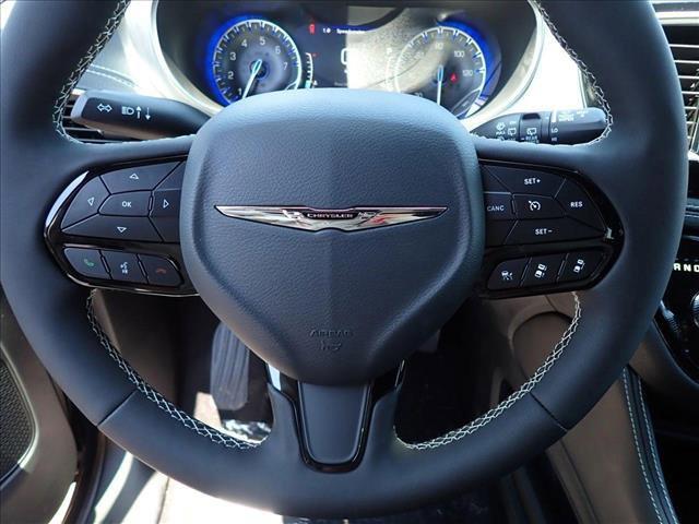new 2025 Chrysler Pacifica car, priced at $57,134