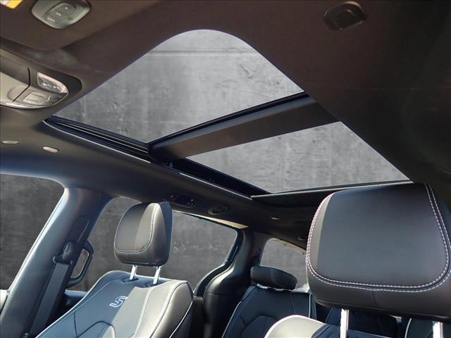 new 2025 Chrysler Pacifica car, priced at $57,134