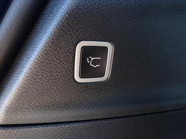 new 2025 Chrysler Pacifica car, priced at $57,134